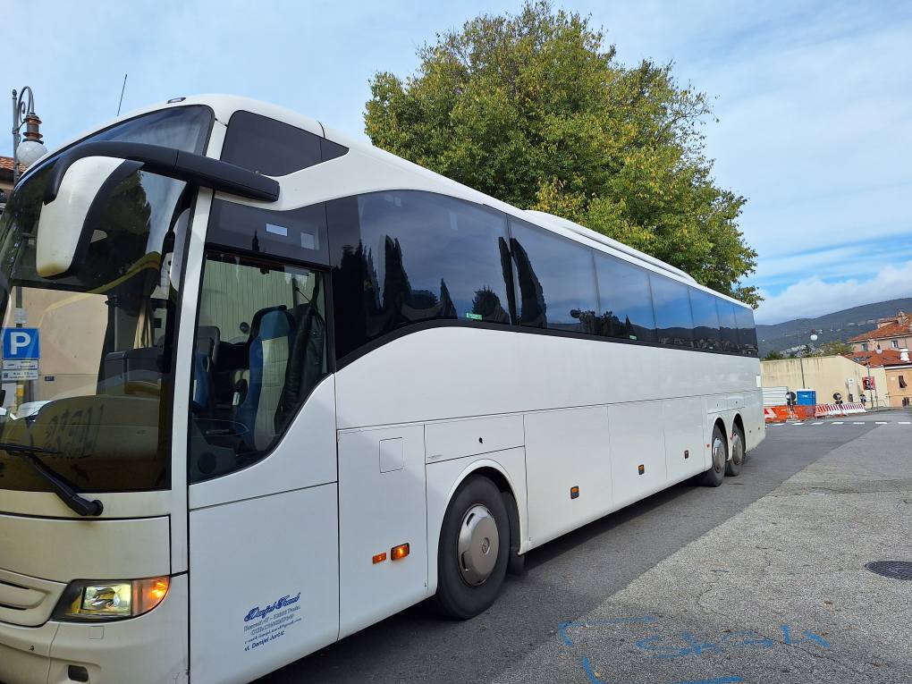 Turistički autobus Danijel Travel